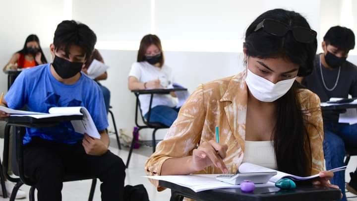 Más de 1,200 aspirantes presentan examen de ingreso a la Unicaribe