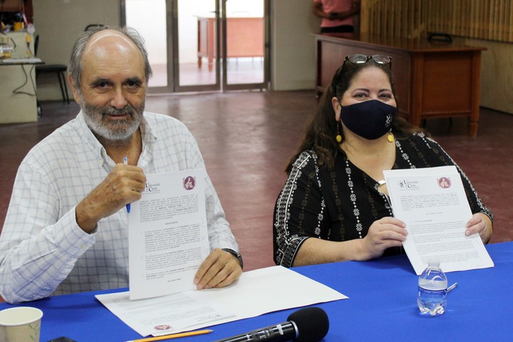 Presentan Unicaribe y Saqroo primer Diplomado de Historia de Quintana Roo