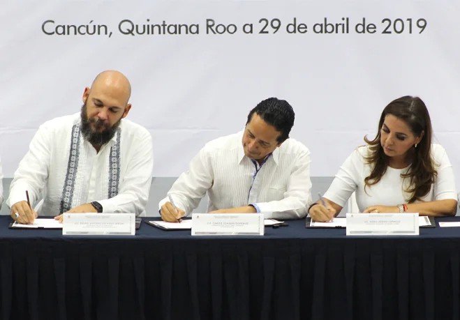 Atestigua gobernador firma de acuerdo anticorrupción en la universidad del caribe