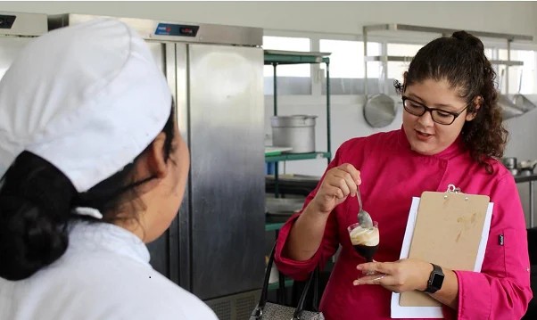 Evalúan contenidos de las asignaturas  de la universidad del caribe
