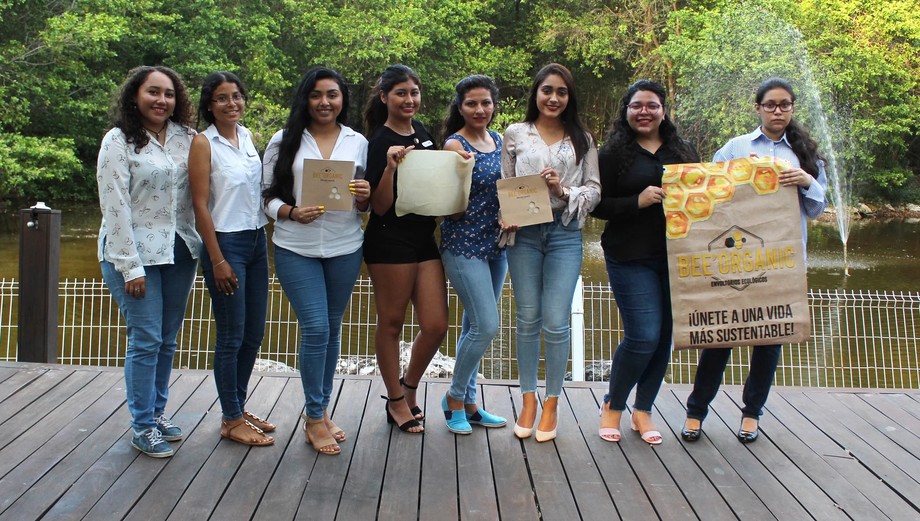 Estudiantes de la unicaribe desarrollan envolturas reutilizables para alimentos