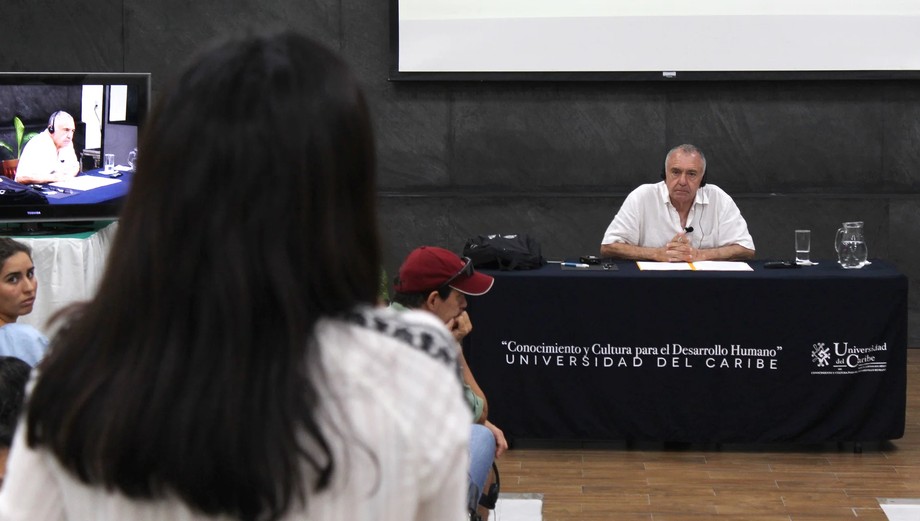 Propone lipovetsky en la unicaribe,  un cambio al sistema educativo