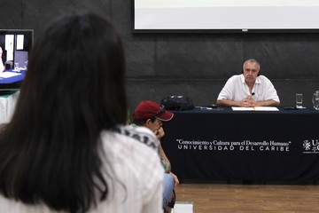 Propone Lipovetsky en la Unicaribe,  un cambio al sistema educativo