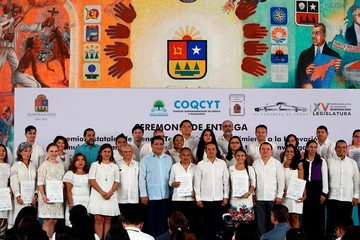 Destaca la Unicaribe en premiación de Ciencia, Tecnología e Innovación del COQCyT
