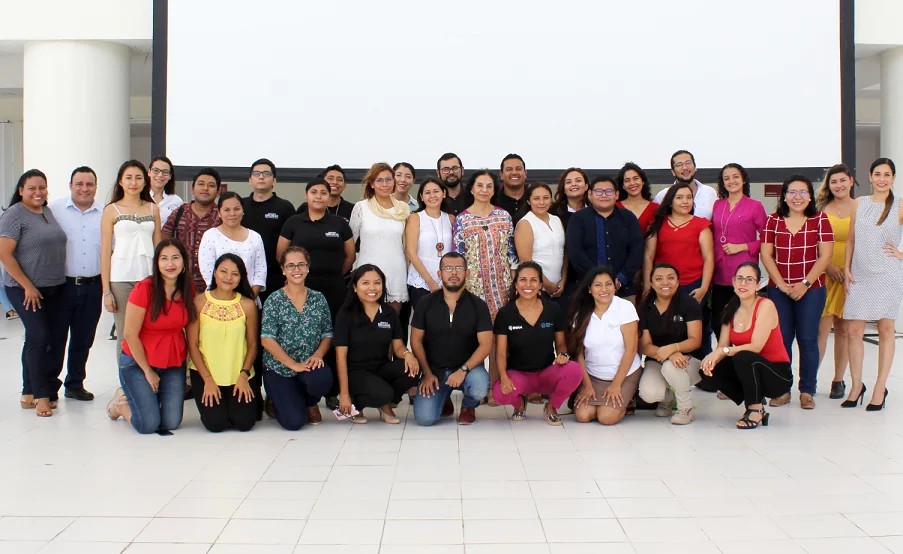 Gana universidad del caribe prestigio a nivel nacional: asociación de egresados
