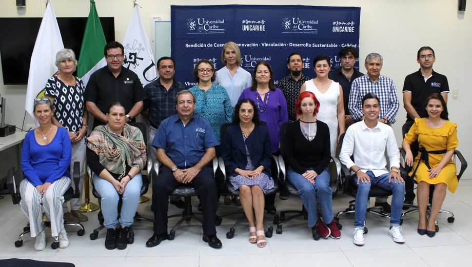 Rinde protesta nuevo consejo académico  de la universidad del caribe