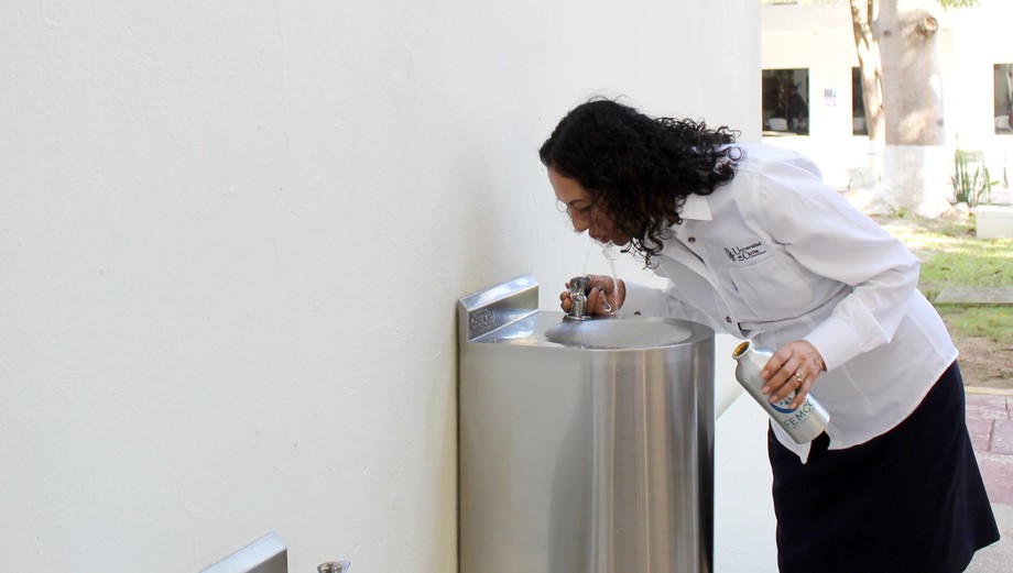 Estrena la unicaribe infraestructura sostenible en el primer día de clases