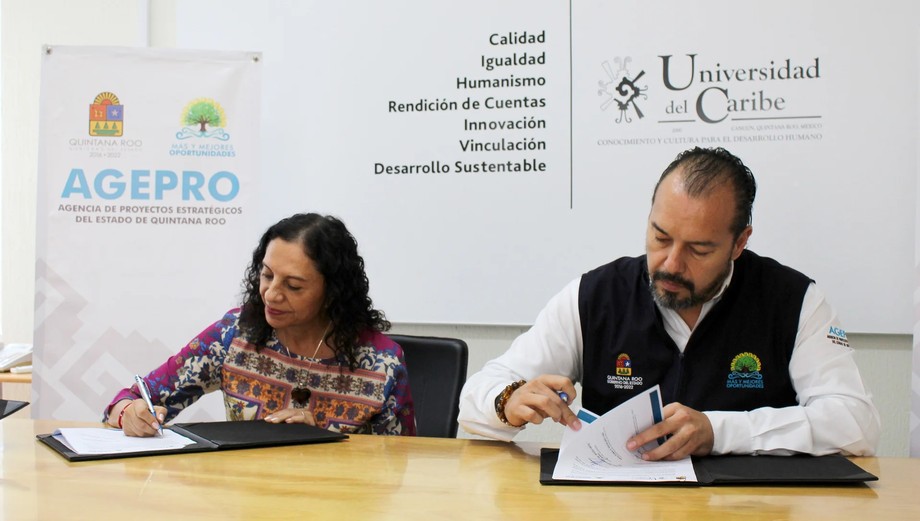 Firman convenio de colaboración universidad del caribe y agepro