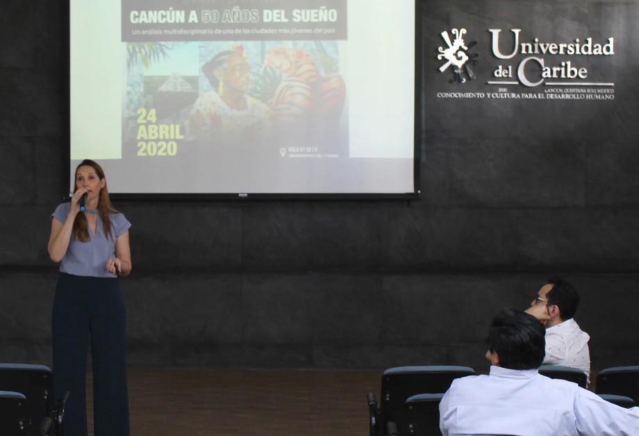 Define universidad del caribe a  cancún, “a 50 años del sueño”