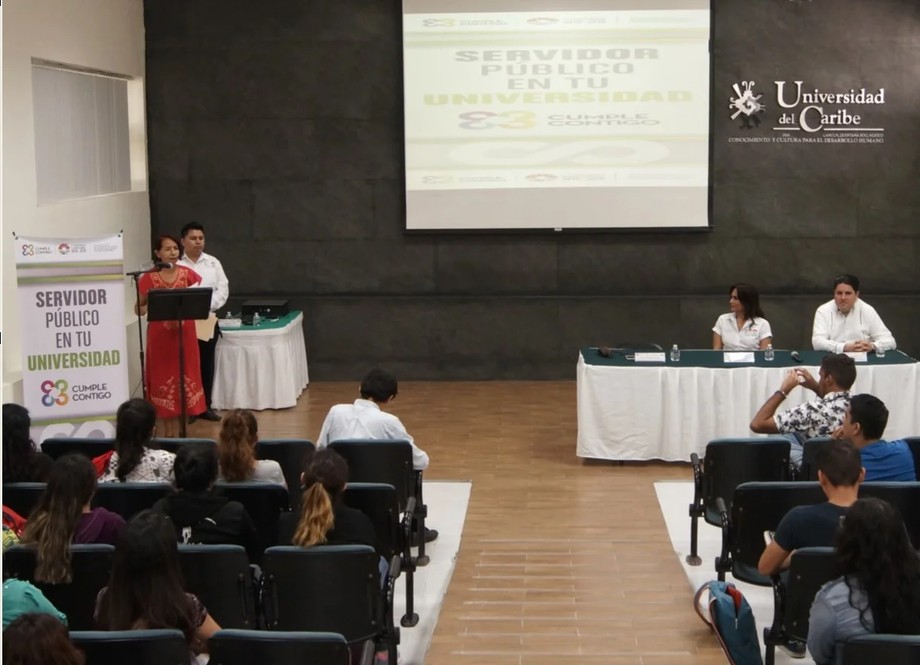 Funcionario público en tu universidad