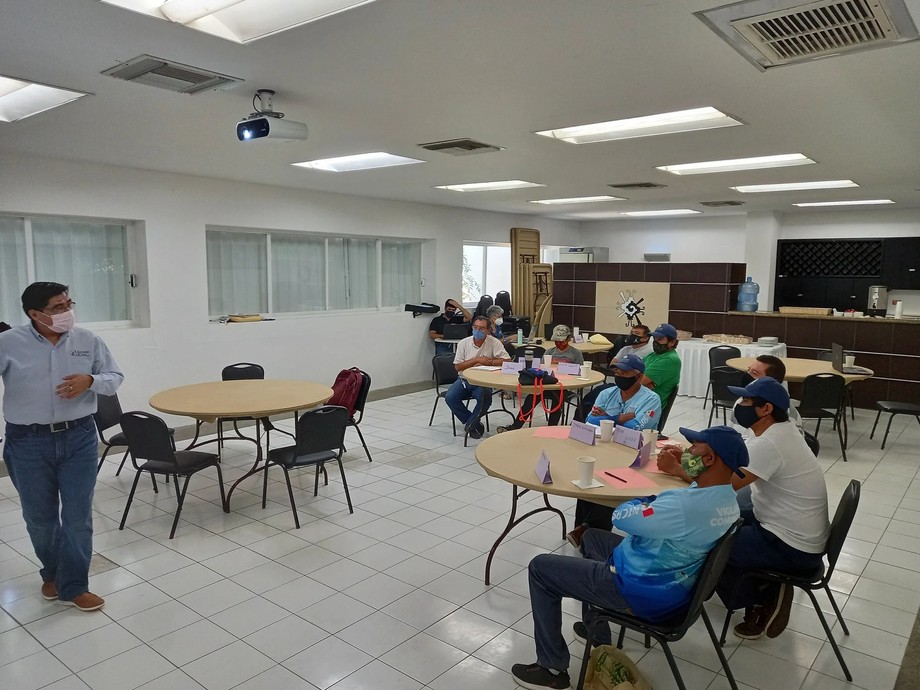 Transfiere unicaribe conocimiento a cooperativas para elevar su calidad de vida