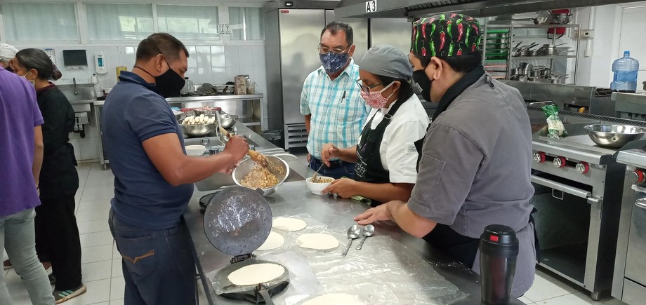 Promueve la universidad del caribe la captura y consumo del pez león