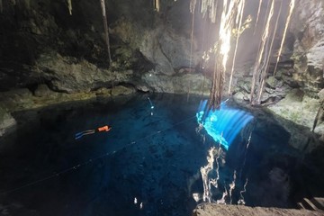 Estudiantes de Ingeniería Ambiental aplican sus conocimientos en cenotes y grutas de Yucatán
