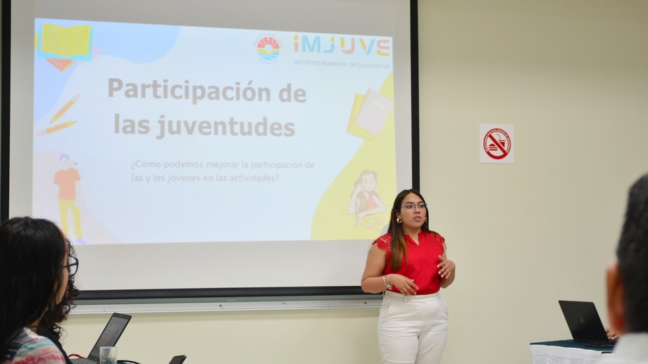 Firman convenio IMJUVE y Unicaribe en beneficio de sus estudiantes