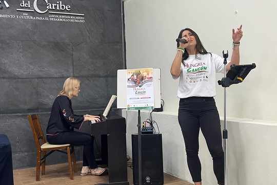 Presentan en la Universidad del Caribe la  XVI edición del Festival Hungría en Cancún
